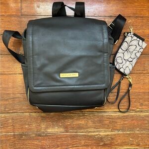 Petunia Pickle Bottom Boxy Backpack Diaper Bag